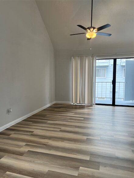 Photo - 14550 Fonmeadow Dr Unit 1106