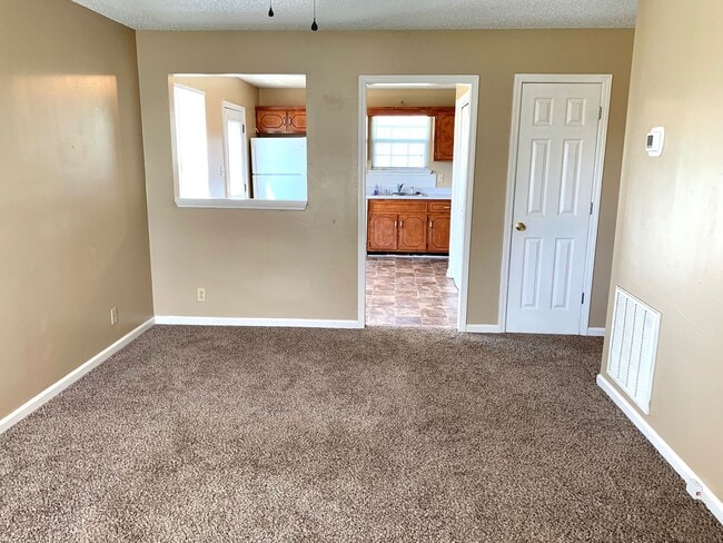 Photo - 101 Grant Ave