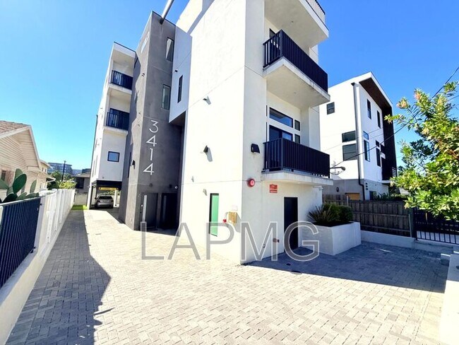 Photo - 3414 London St