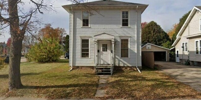 Photo - 1003 N Oneida St