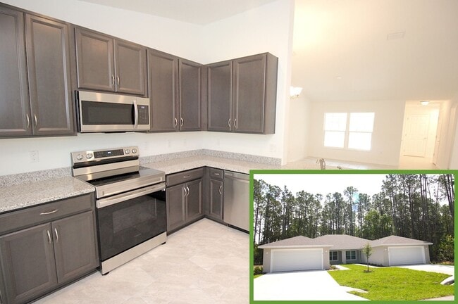 Building Photo - Spacious 4 Bed 2 Bath 2 Car Townhome Built in 2022 in Palm Coast!