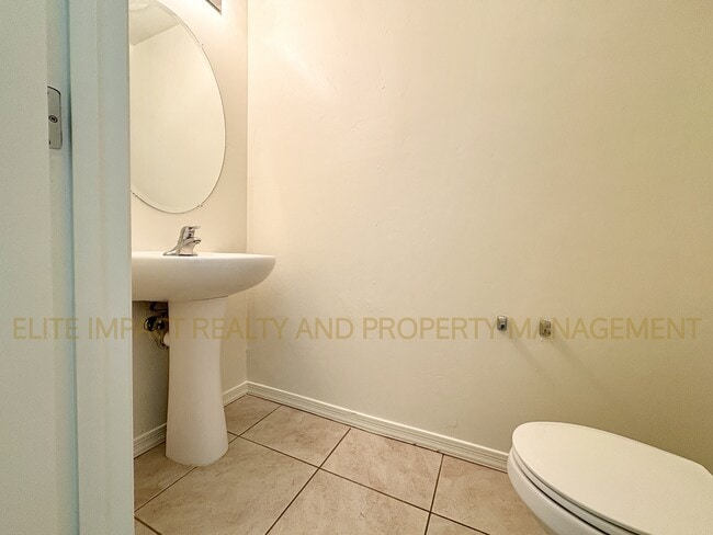 Photo - 11684 W Vanderbilt Farms Way