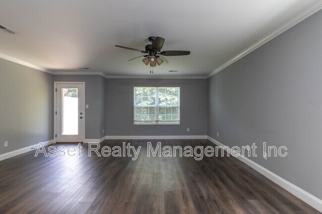 Photo - 920 Warrior Hill Dr