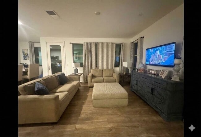 Photo - 1042 Sea Glass Way