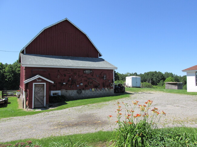 Granero de los propietarios - 18945 195th Ave