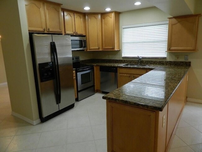 Photo - 4002 NW 73rd Ave