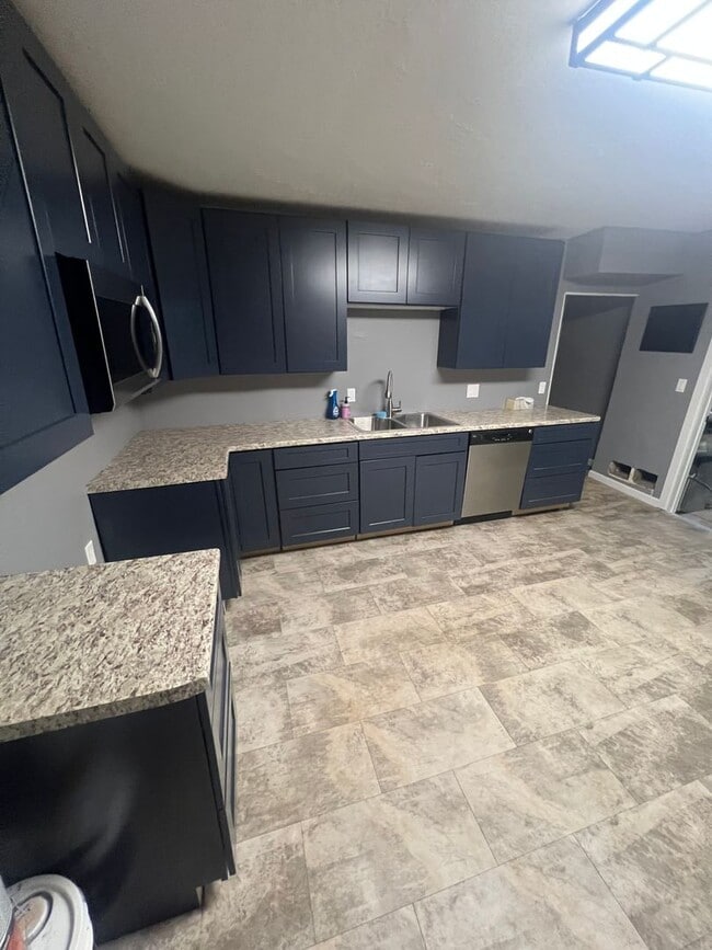 Photo - 2 Bedroom House in Oshkosh!