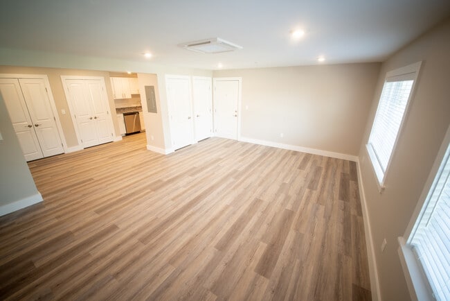 Living & Dining Area