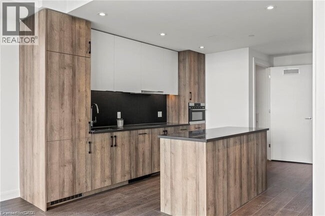 Photo - 741 King St W Unité 1512