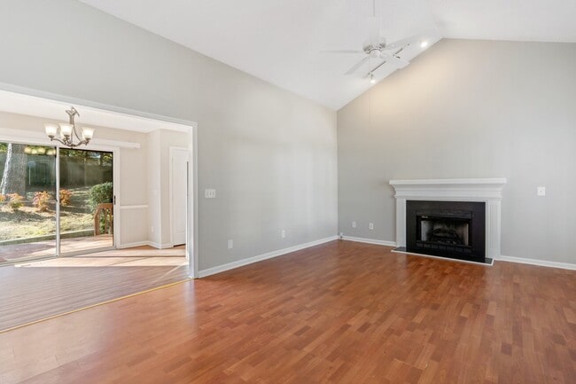 Photo - 2105 Quail View Trail