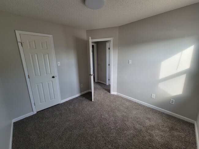 1611 Brookline Ave SW