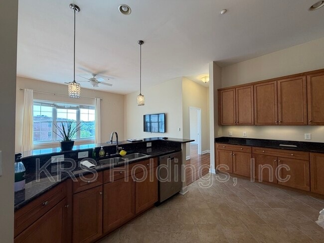 Photo - 670 Town Center Dr Unit 405