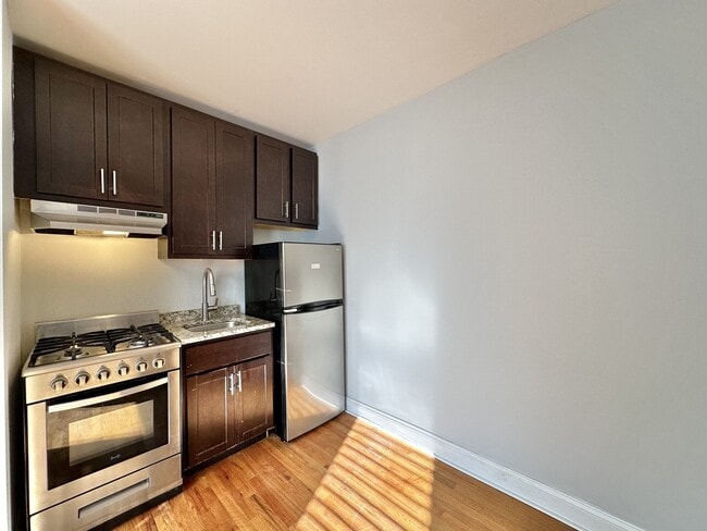 Photo - 623 W Patterson Ave Unit 6C