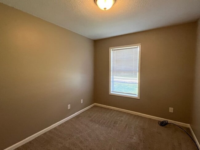 Photo - Renovated 3 Bedroom 1 Bath Home for Rent!