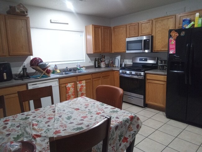 Photo - 7705 Stadler Ave NW