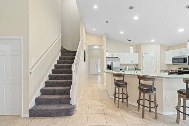 Photo - 2694 Willow Glen Cir