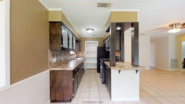 Photo - 1418 Magnolia Dr