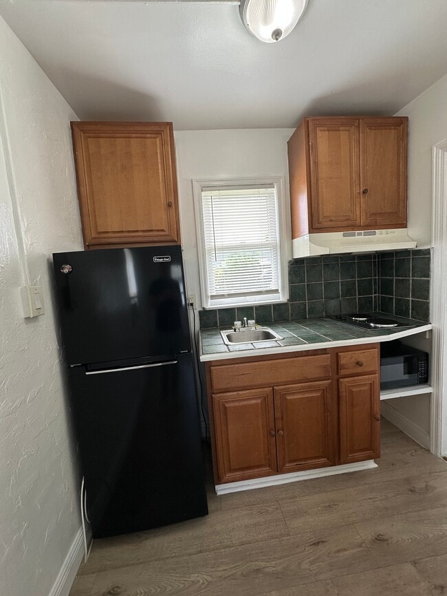 Photo - 17 Detroit St Unit 1