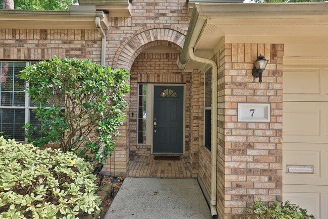 Photo - 7 N Regan Mead Cir