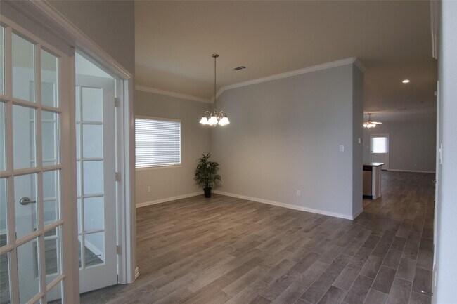 Photo - 1907 Benbrook Hollow Ln