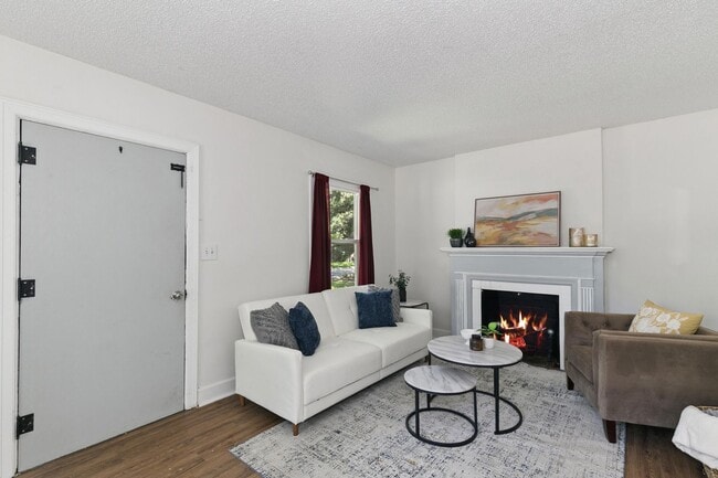 Photo - Riverside 4 Bedroom 3 Bathroom