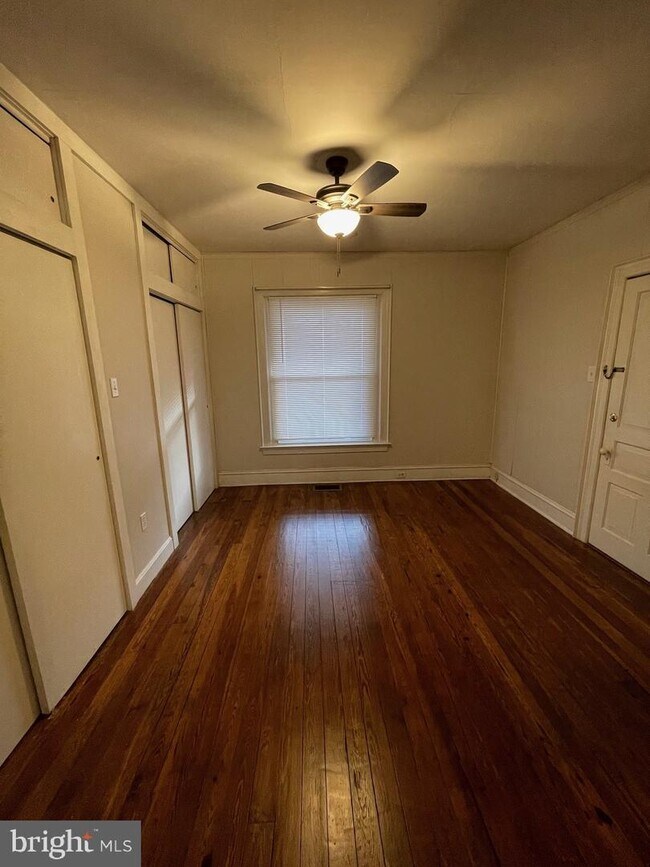 325 Erie Ave Townhome For Rent in Quakertown, PA