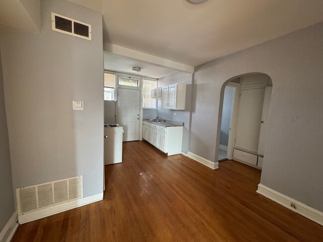 Photo - 7125 Stanley Ave Apartamentos Unidad G2