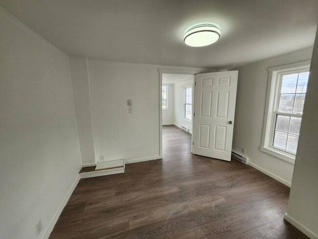 Photo - 9-9 Courtenay Ave Unit 1