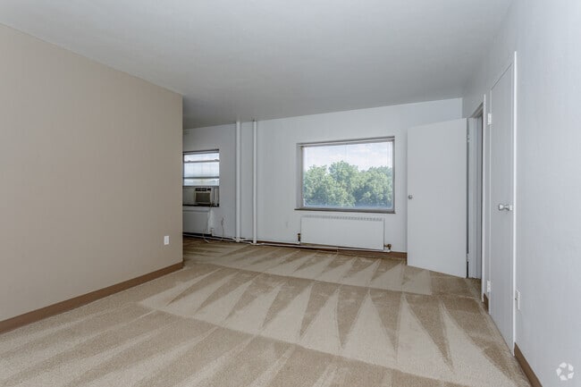 Studio, 1BA - 491 SF - Six40