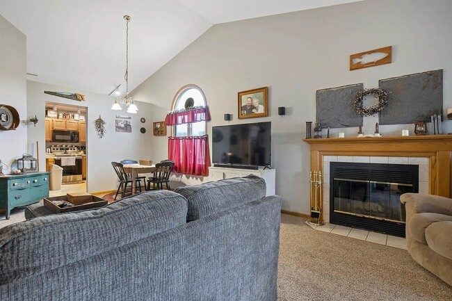 Photo - 6043 Boxwood Dr