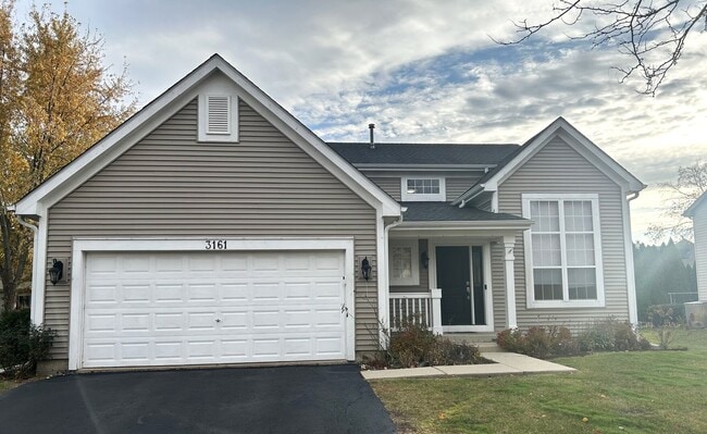 Building Photo - 3161 Hopewell Dr