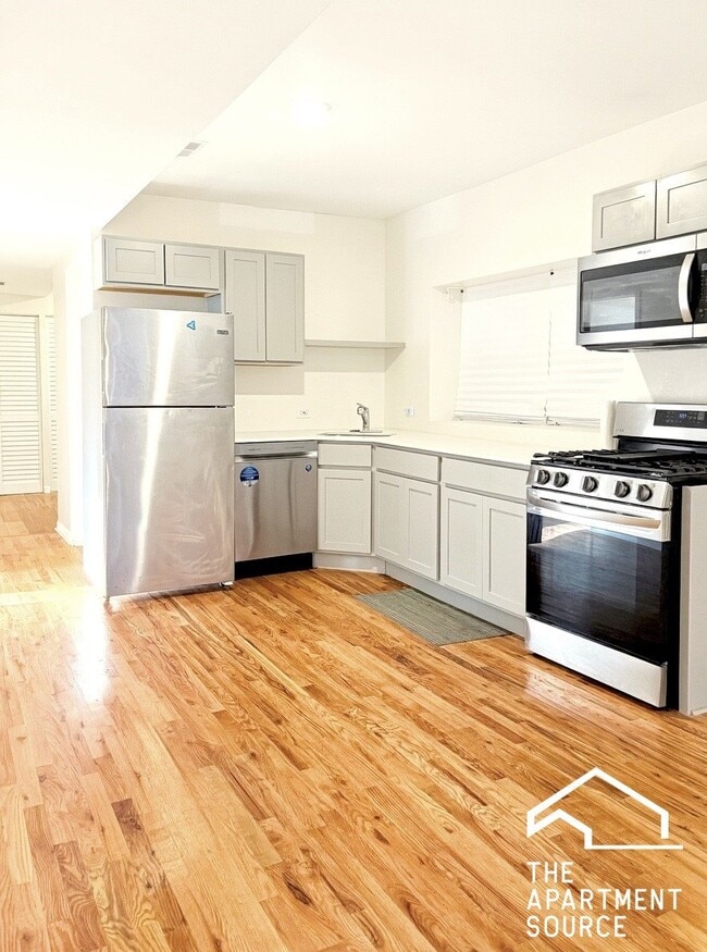 Photo - 1638 W 18th Pl Unit 1R