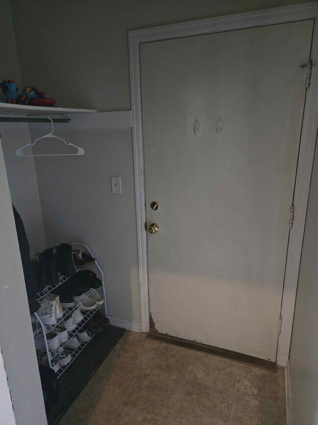 Photo - 603-605 Ripley Ave Unit 603 Ripley Avenue