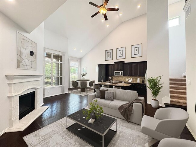 Photo - 117 Beneteau Dr Unit 76