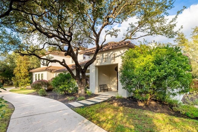 Building Photo - 4720 Rockcliff Rd