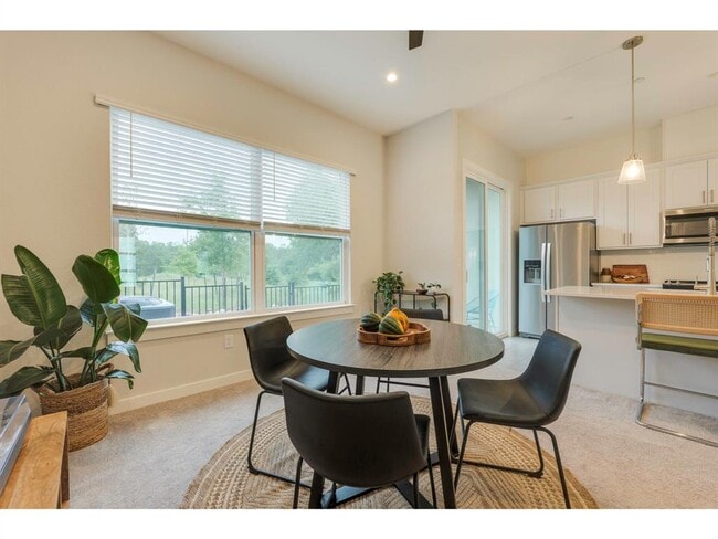 Photo - 12001 Vista Parke Dr Unit 1103