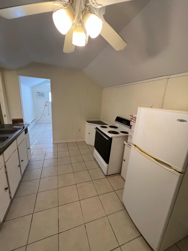 Photo - 1120 N Harrison Ave