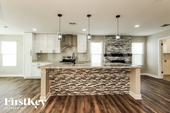 Photo - 8038 W Windrose Dr