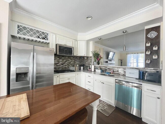 Photo - 14069 Madrigal Dr