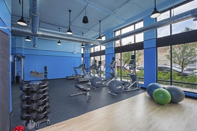 2279 S Michigan Ave Unit 701