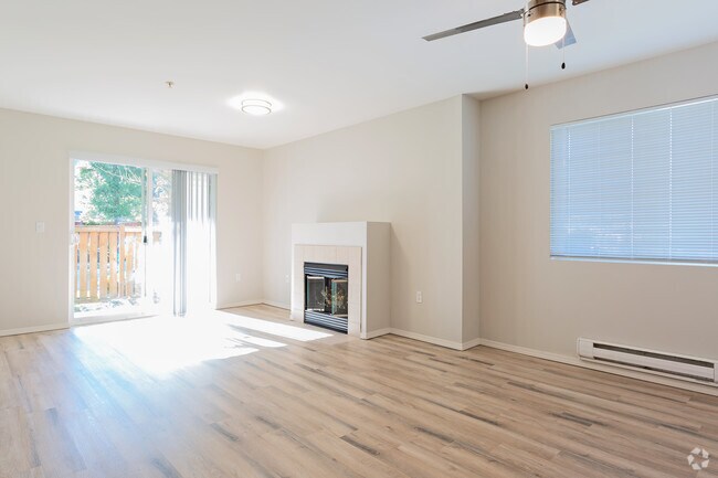 2BR,2BA-1091SF
