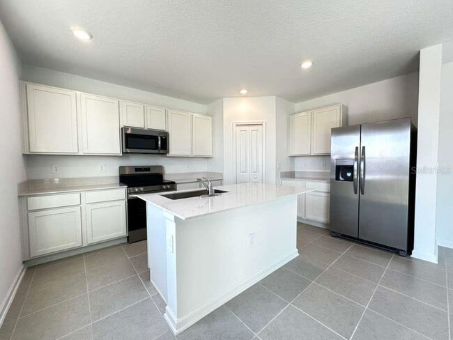 Photo - 4734 Katrina Dr