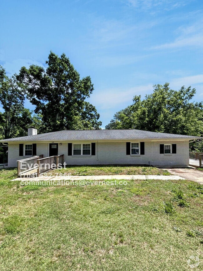Building Photo - 622 Deese Rd Rental