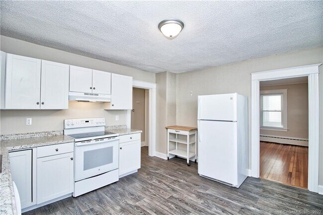 Photo - 15 Diamond St Unidad #B