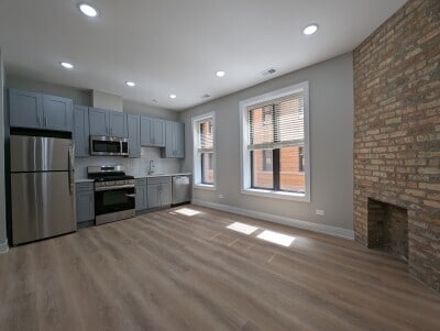 Photo - 423 W Belden Ave Unit 1
