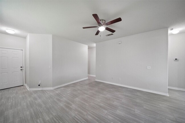 Photo - 2719 Skyview Long Dr