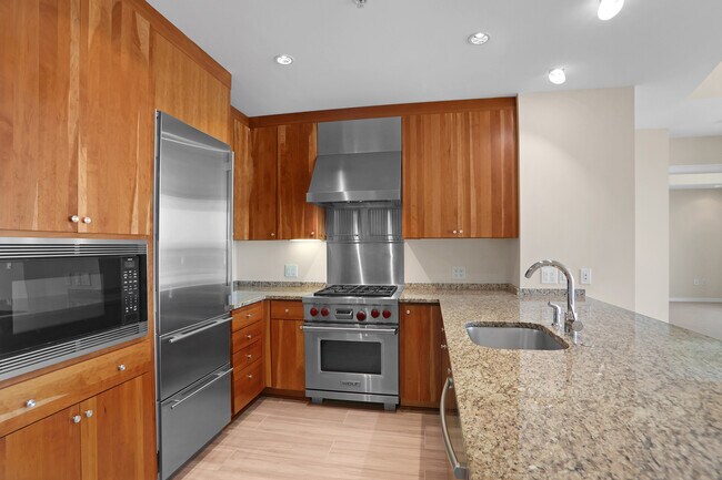 Photo - 3325 Piedmont Rd NE