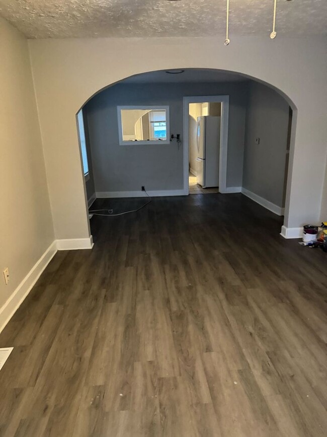 Photo - 2 bed 1 bath