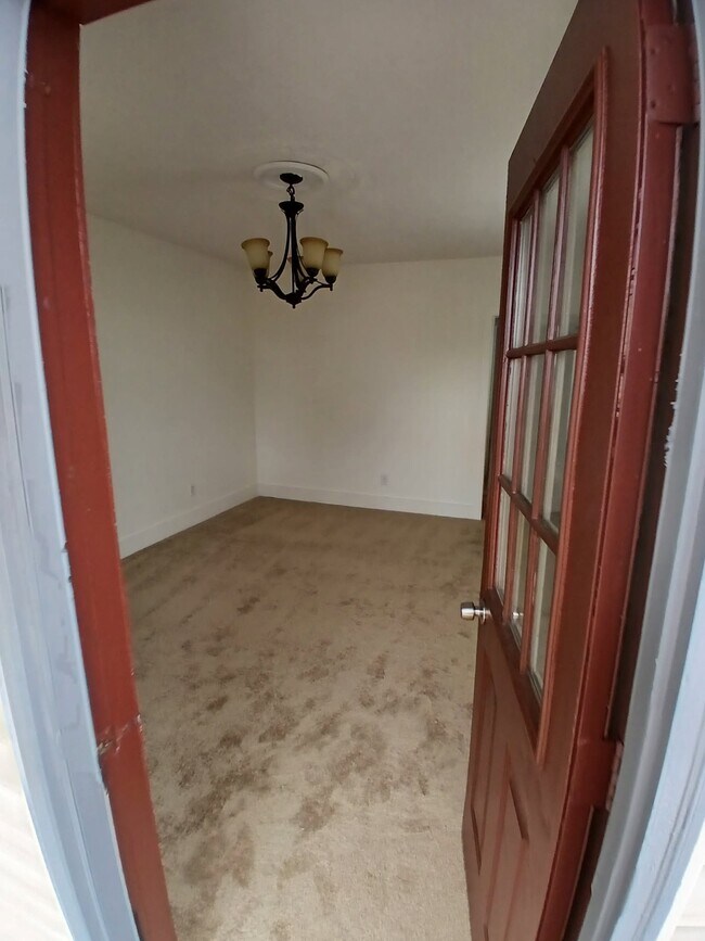1313 Virginia Ave