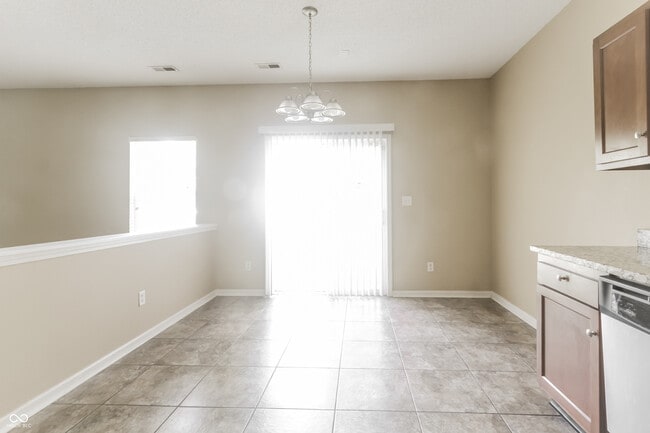 Photo - 8018 Ithaca Way